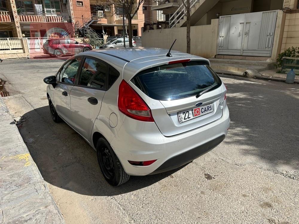 فورد فييستا